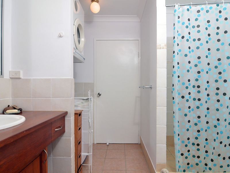 2 Castaways/32 Mowbray Street, Port Douglas QLD 4877