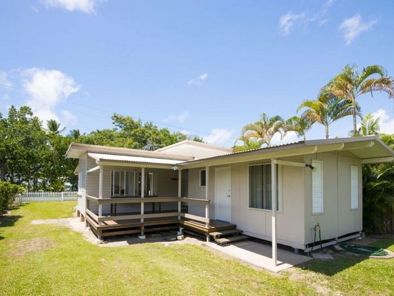 68 Marine Parade, Newell QLD 4873