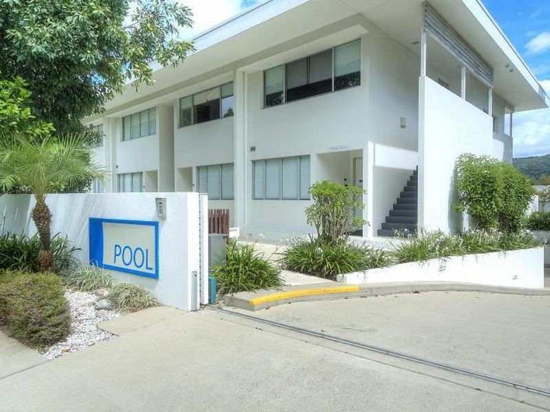 32 Pools/19 St Crispins Avenue, Port Douglas QLD 4877