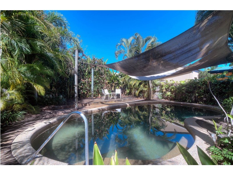 8 Ulysses Avenue, Port Douglas QLD 4877