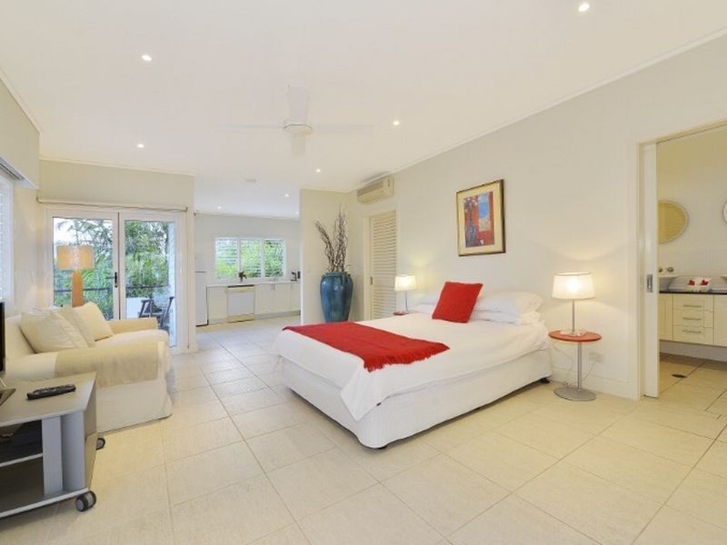 12 Helmet Street, Port Douglas QLD 4877