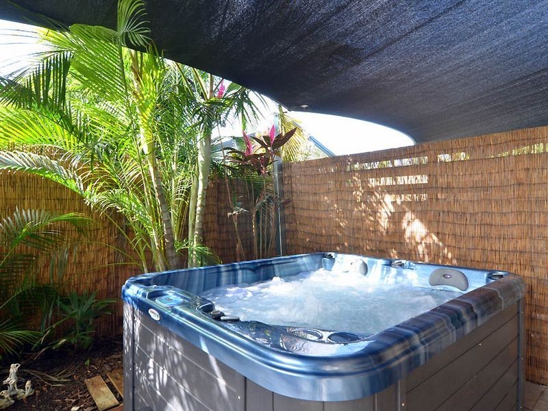 16 Shalom Close, Cooya Beach QLD 4873