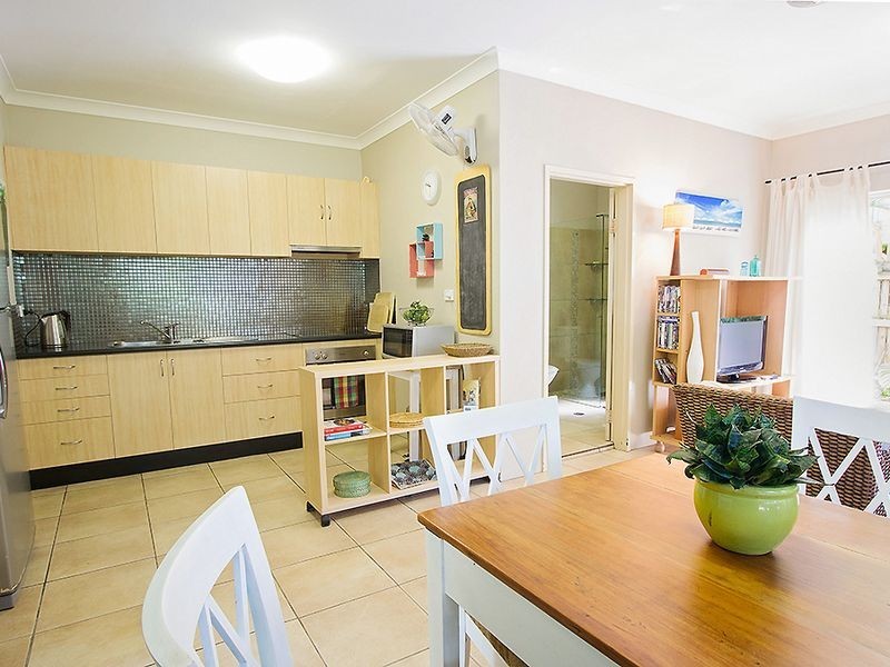 4 Castaways/32 Mowbray Street, Port Douglas QLD 4877