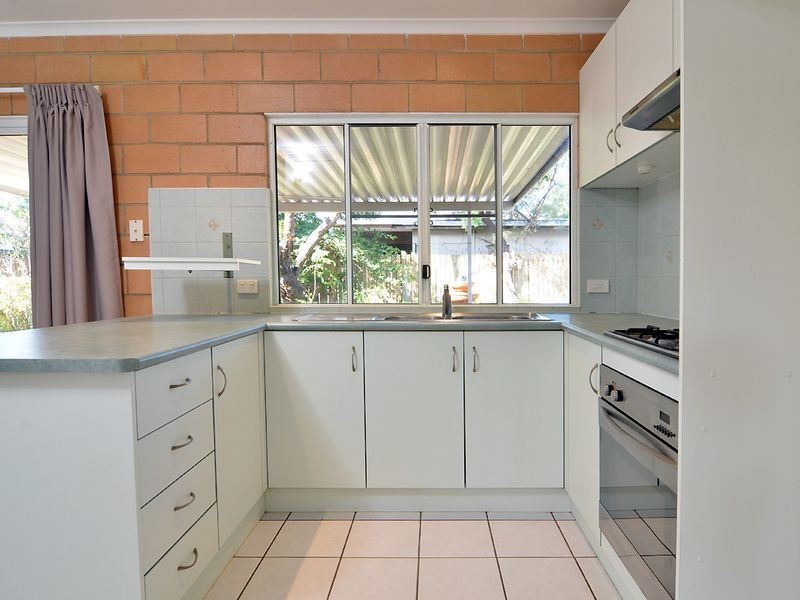 5 Shalom Cl, Cooya Beach QLD 4873