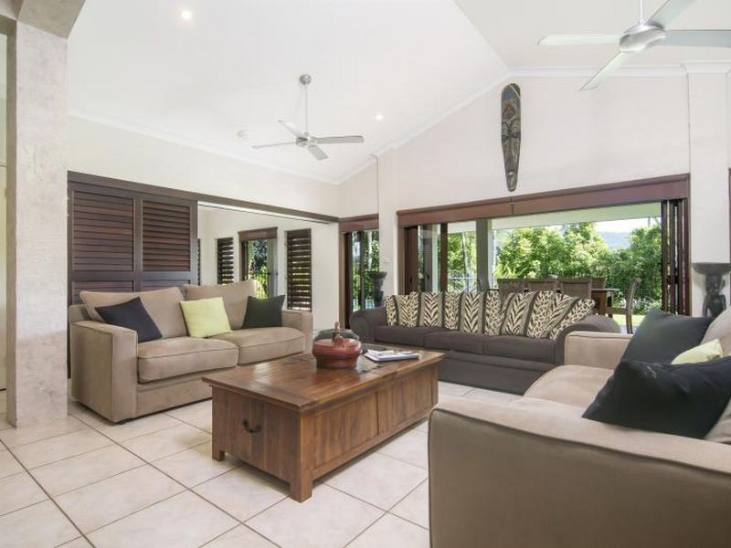 71 Mitre Street, Port Douglas QLD 4877