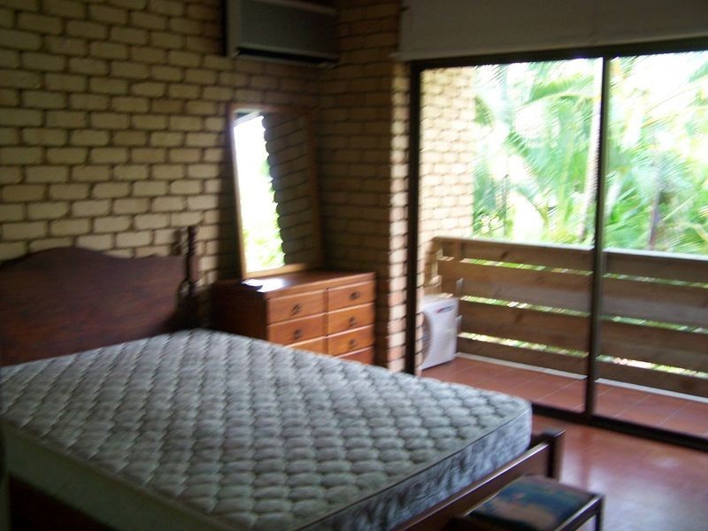 73 Davidson Street  Palmer Gold, Port Douglas QLD 4877