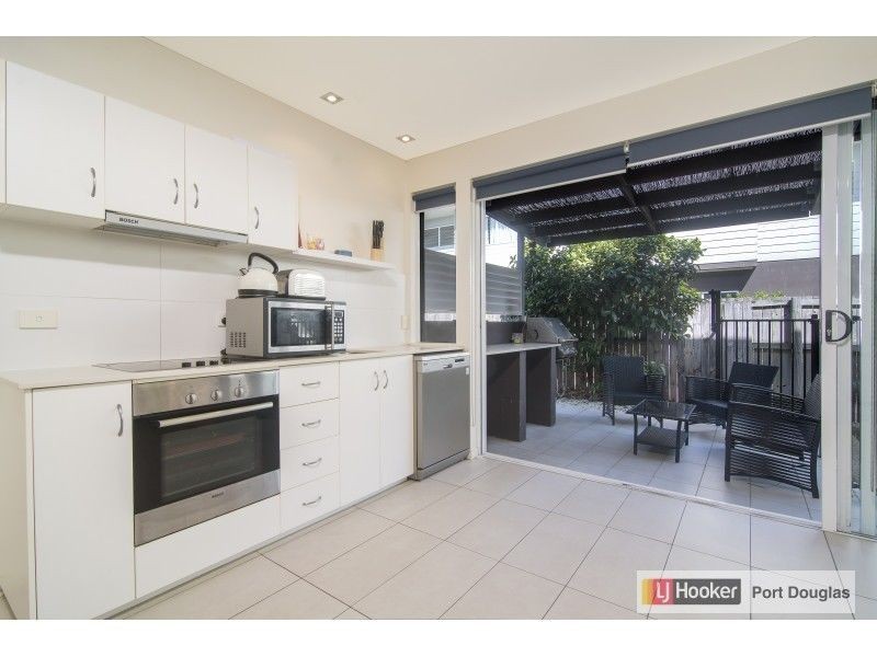 8 Oasis/4-8 Morning Close, Port Douglas QLD 4877