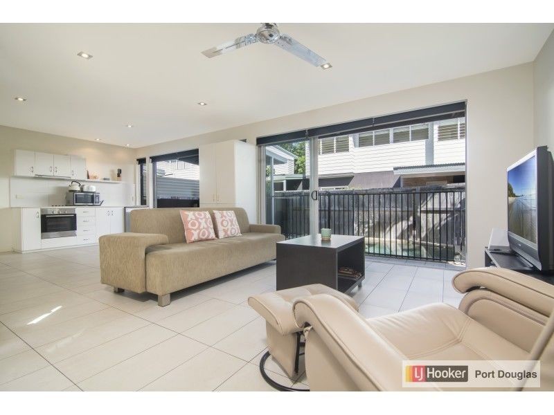 8 Oasis/4-8 Morning Close, Port Douglas QLD 4877