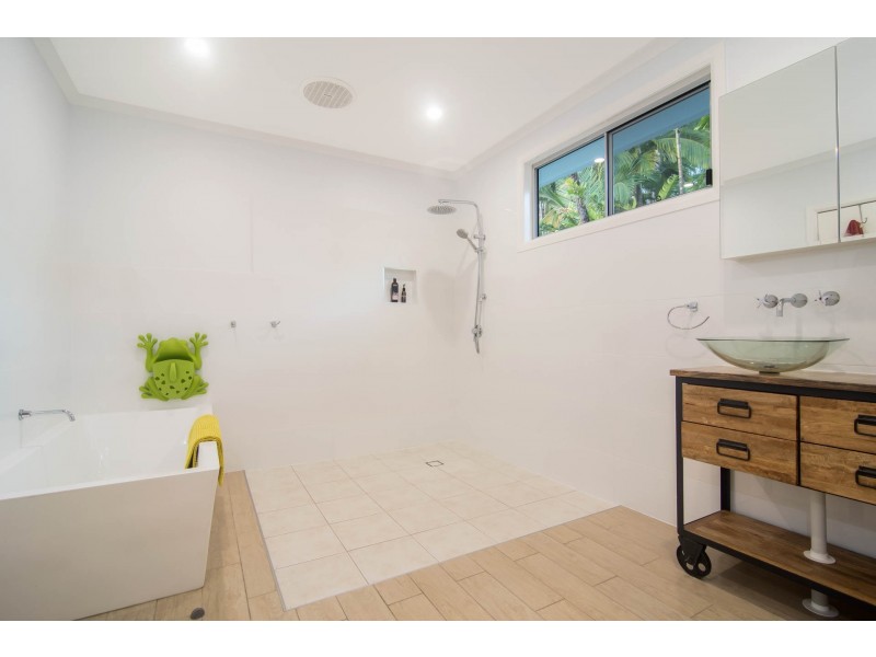 3 Limpet Avenue, Port Douglas QLD 4877
