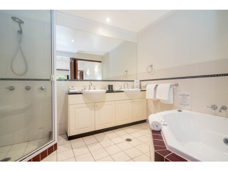119 Mantra On the Inlet/18-20 Wharf Street, Port Douglas QLD 4877