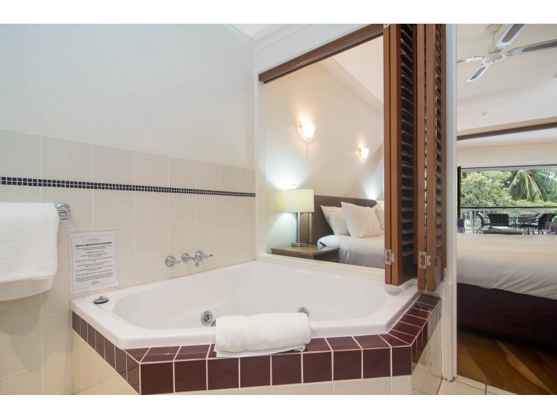 119 Mantra On the Inlet/18-20 Wharf Street, Port Douglas QLD 4877