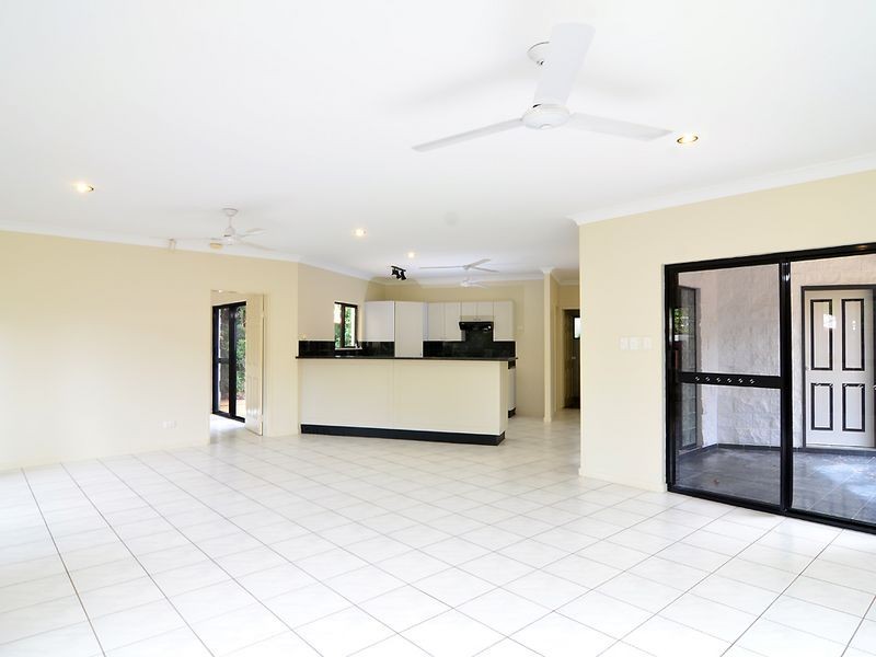 6 Allamanda Street, Cooya Beach QLD 4873