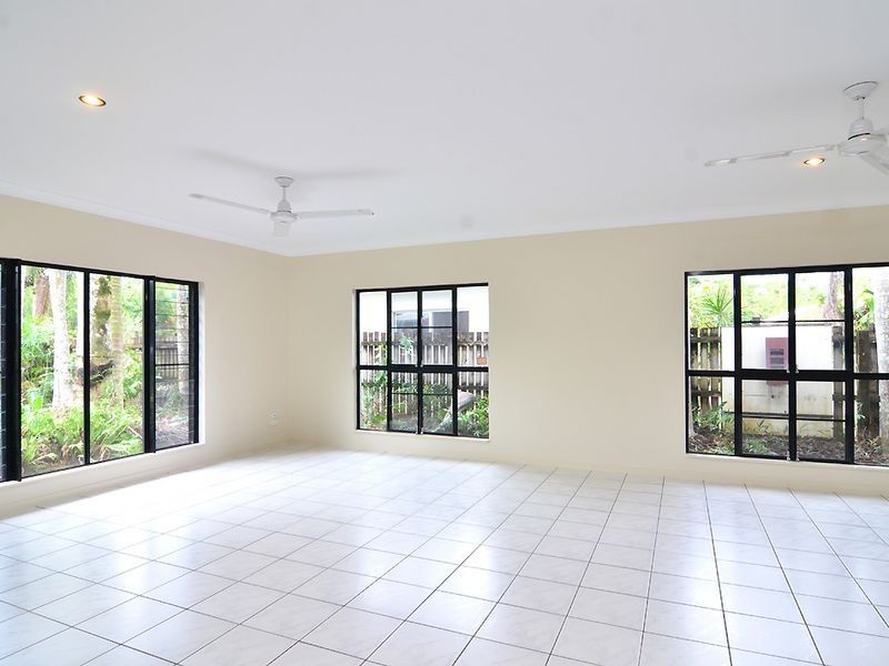 6 Allamanda Street, Cooya Beach QLD 4873