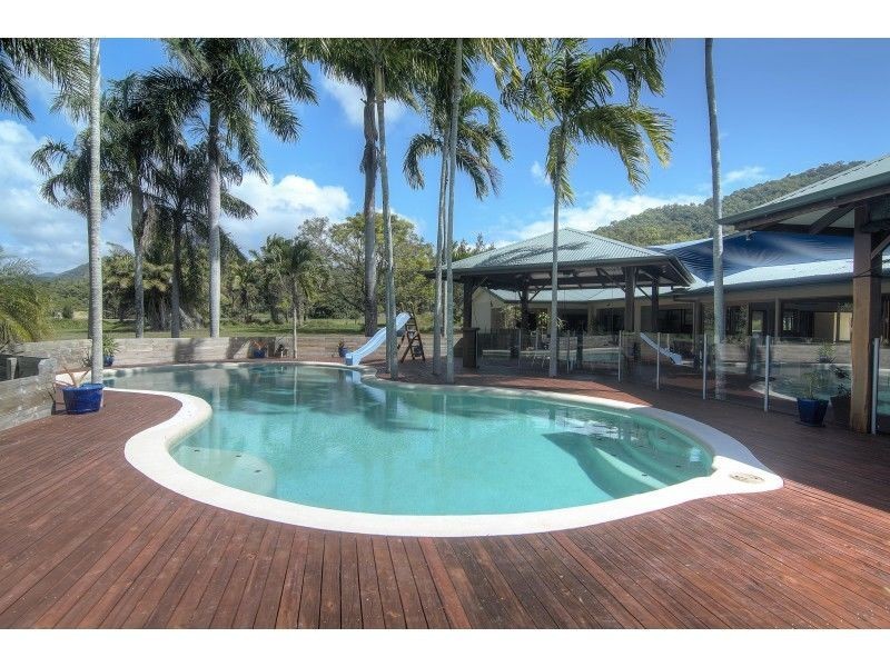 10-18 Mowbray River Road, Port Douglas QLD 4877