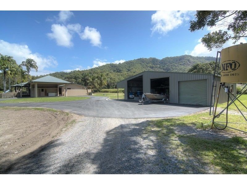10-18 Mowbray River Road, Port Douglas QLD 4877