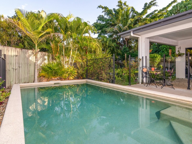 12 Shearwater Street, Port Douglas QLD 4877