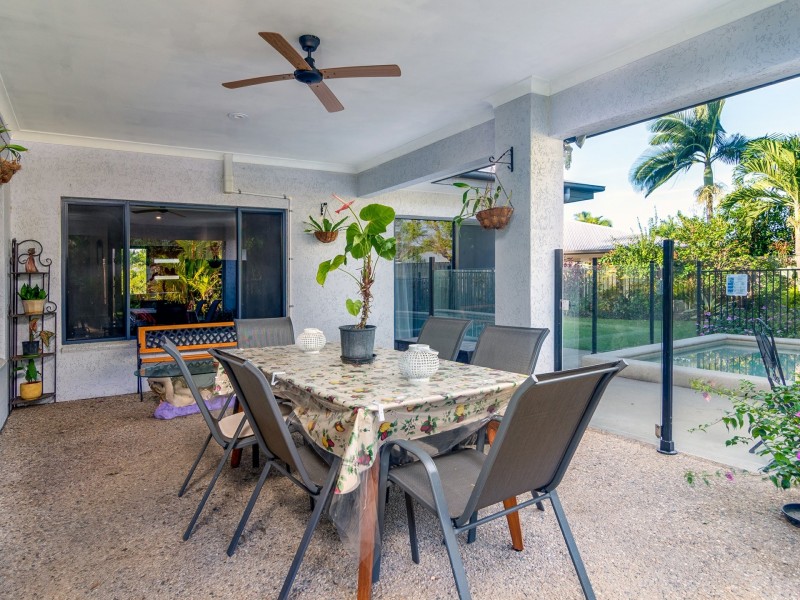 12 Shearwater Street, Port Douglas QLD 4877