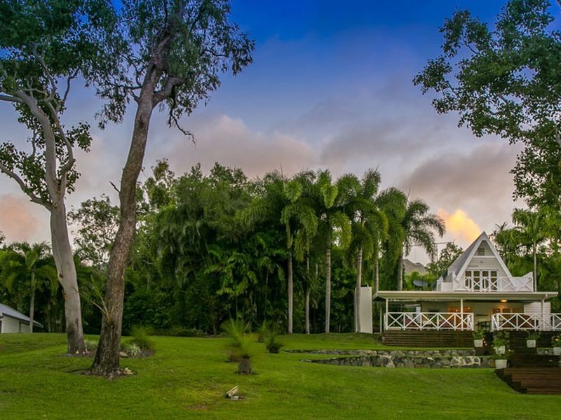 5146 Captain Cook Highway, Oak Beach QLD 4877