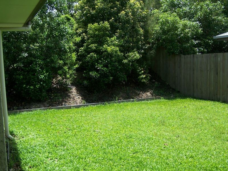13 Dulku Close, Craiglie QLD 4877