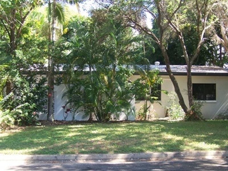 7 Ti Tree Street, Port Douglas QLD 4877