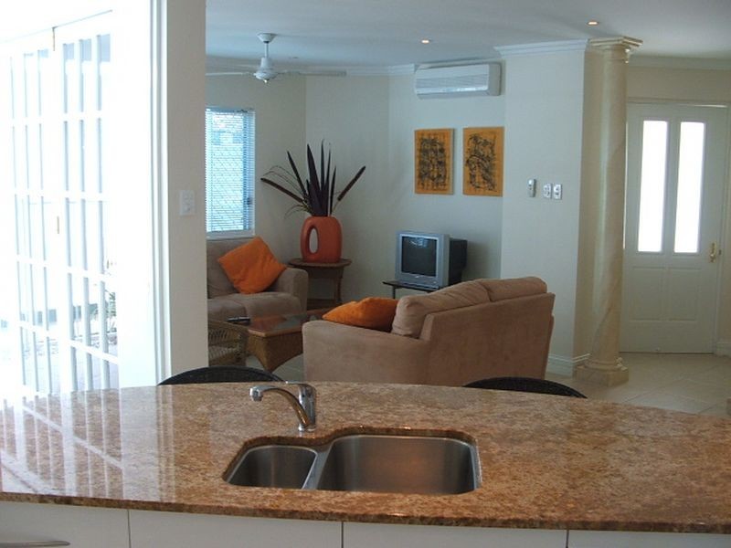 4/14a-16 Andrews Close, Port Douglas QLD 4877