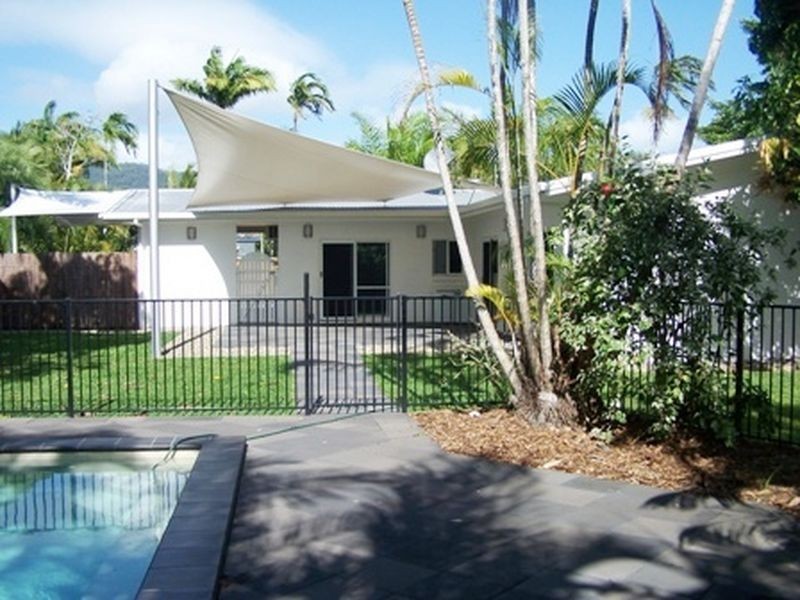 11 Agincourt Street, Port Douglas QLD 4877