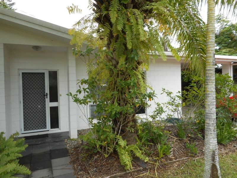 11 Agincourt Street, Port Douglas QLD 4877