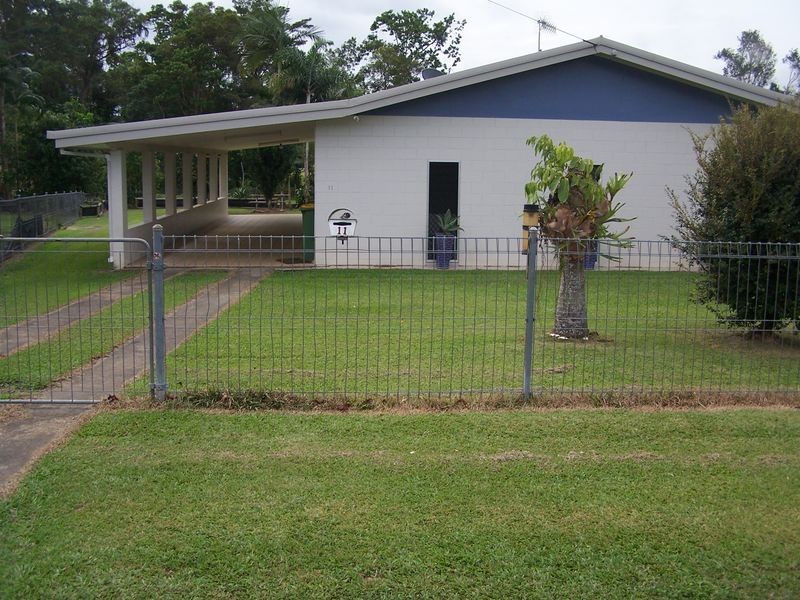 11 Blain Street, Mossman QLD 4873