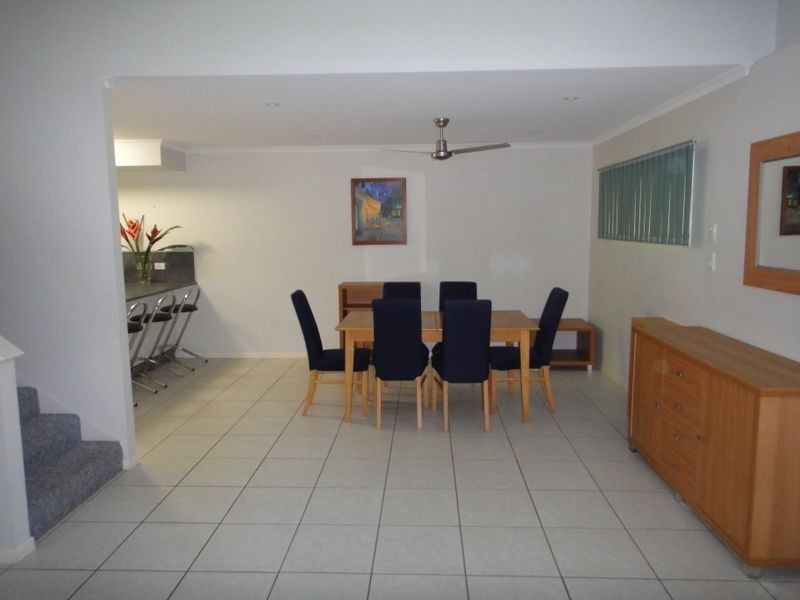 6/33 Nautilus Street, Fronds on Nau, Port Douglas QLD 4877