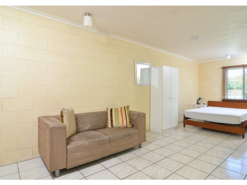 3 Triton Lodge/4 Triton Crescent, Port Douglas QLD 4877