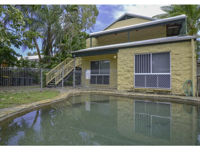 3 Triton Lodge/4 Triton Crescent, Port Douglas QLD 4877