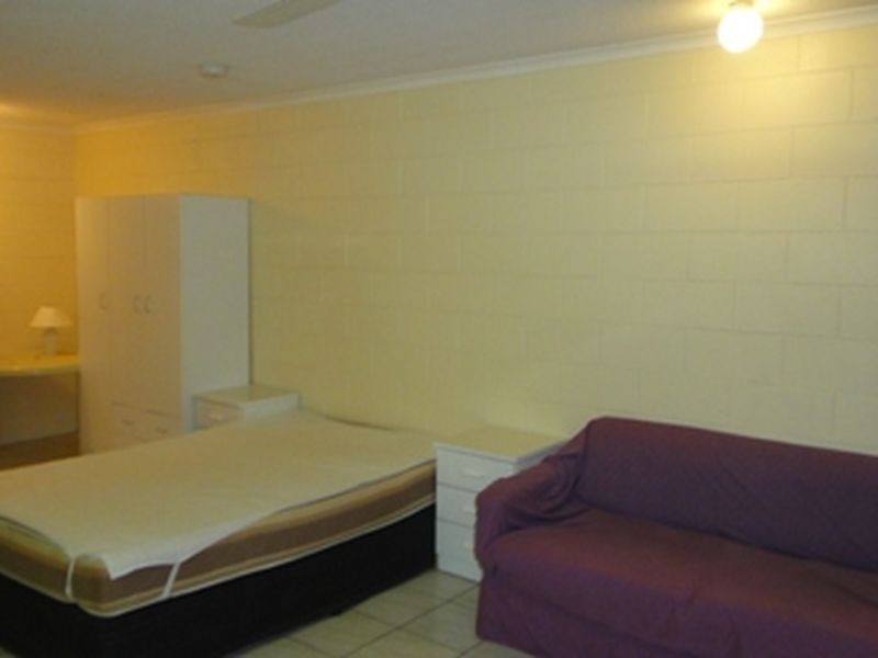 3 Triton Lodge/4 Triton Crescent, Port Douglas QLD 4877