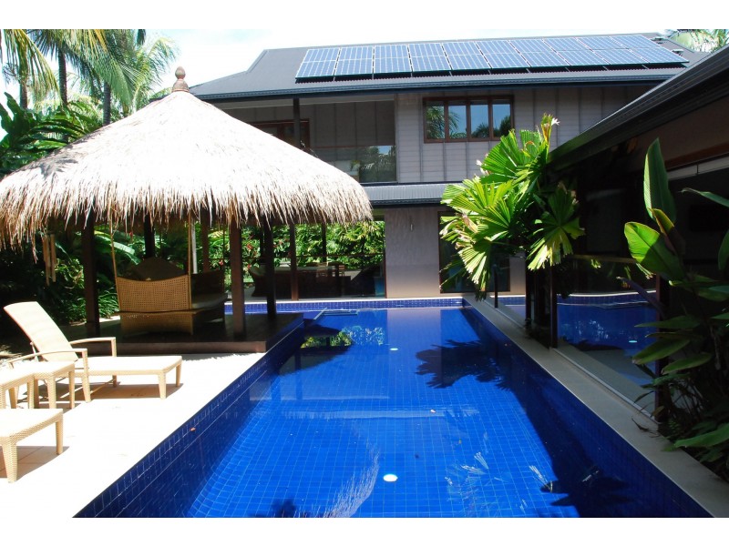 Port Douglas QLD 4877