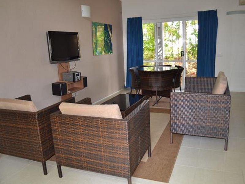 15 Rendezvous/121 Port Douglas Road, Port Douglas QLD 4877