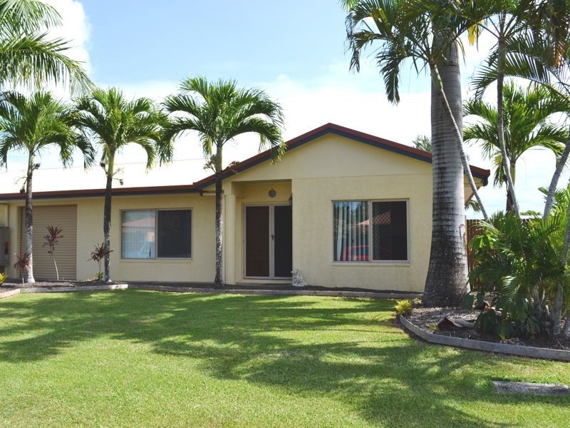 25 Birdwing Street, Port Douglas QLD 4877