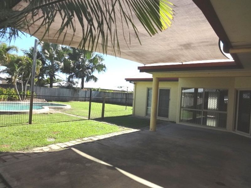 25 Birdwing Street, Port Douglas QLD 4877