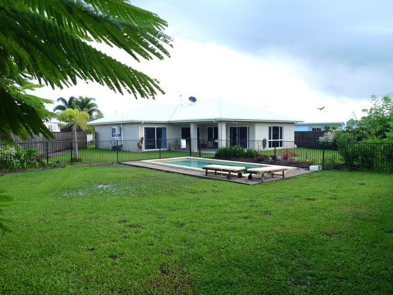 8 Bower Close, Port Douglas QLD 4877