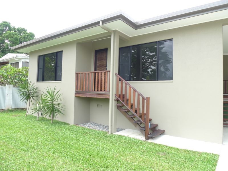 41 Mossman Street, Mossman QLD 4873