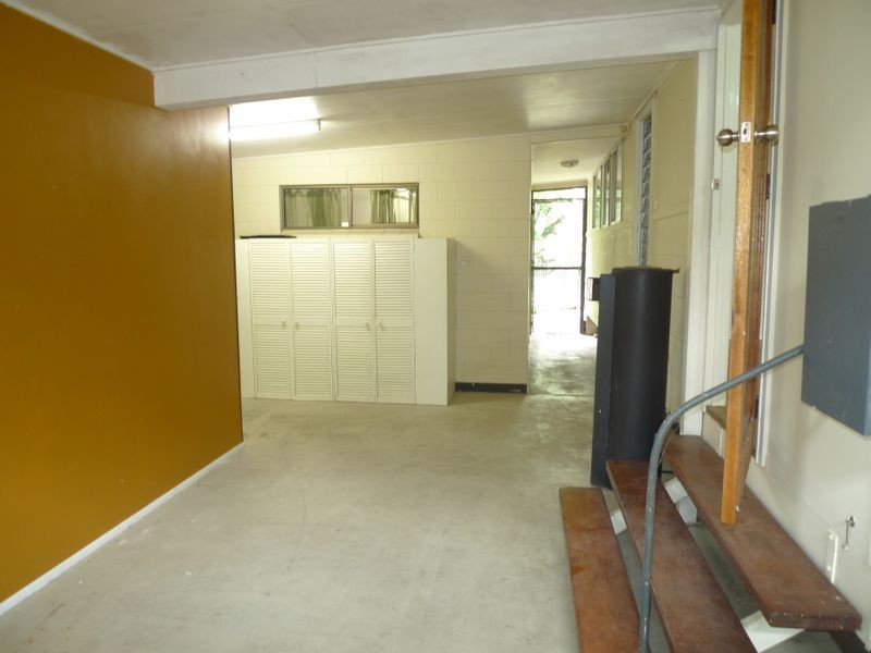 15 Wattle Street, Mossman QLD 4873
