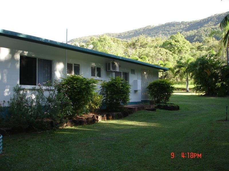 Lot 2 (41) Reynolds Road, Oak Beach QLD 4877