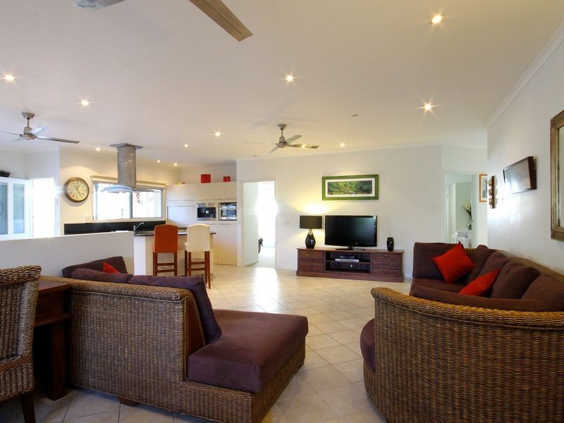 127 Davidson, Port Douglas QLD 4877