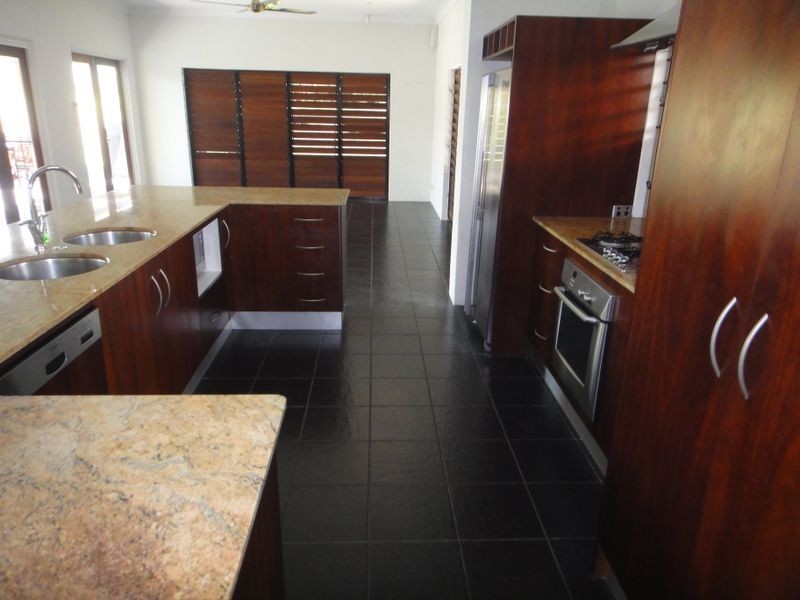 67 Mitre Street, Port Douglas QLD 4877