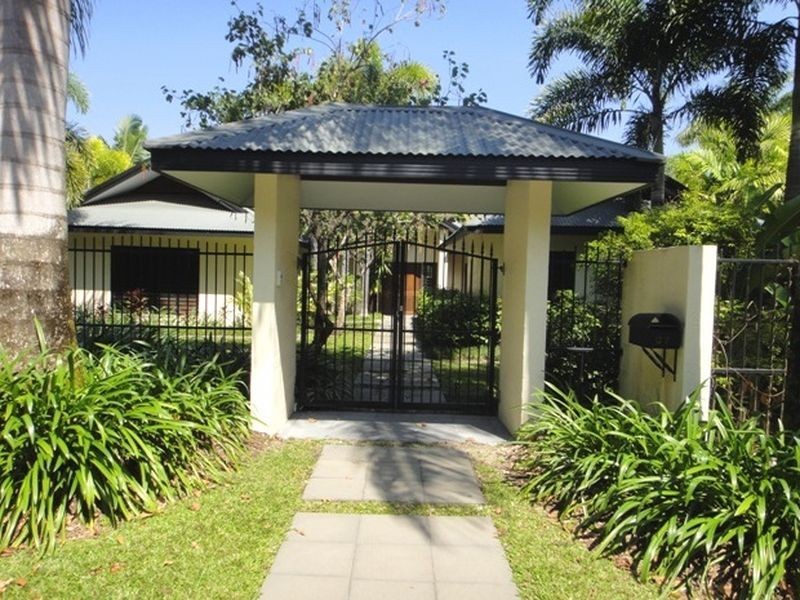 67 Mitre Street, Port Douglas QLD 4877