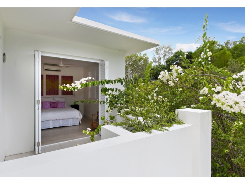 11a Sorrento Crescent, Port Douglas QLD 4877