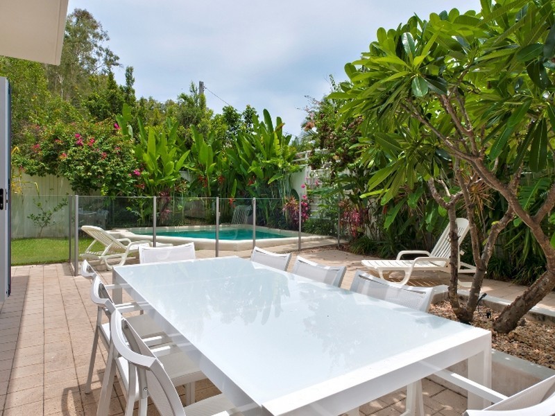 11a Sorrento Crescent, Port Douglas QLD 4877