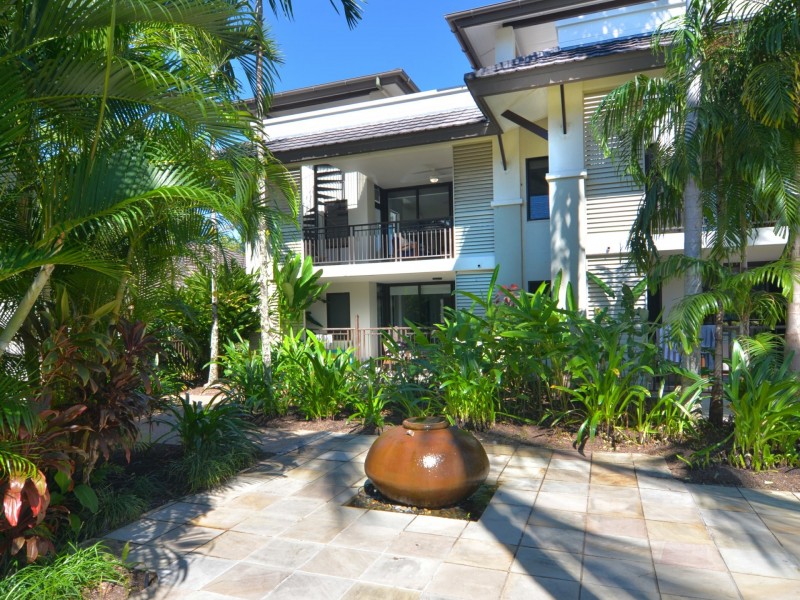 207/ Mitre Street, Port Douglas QLD 4877
