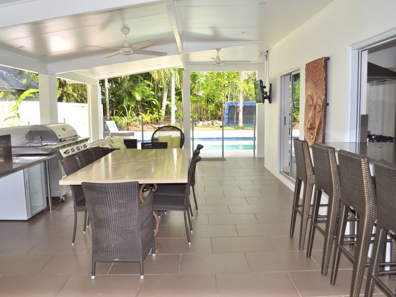 9 Langley Road, Port Douglas QLD 4877