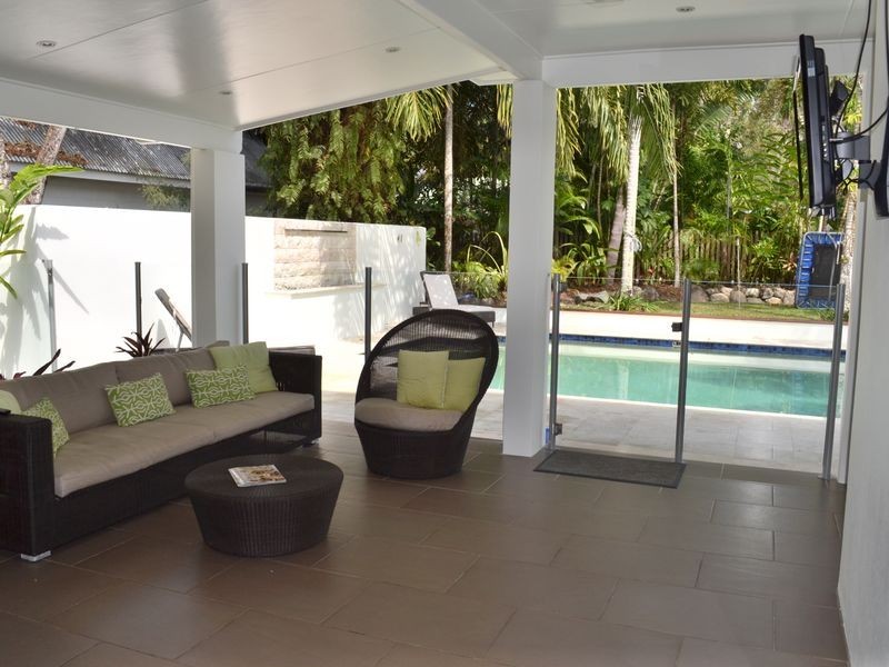 9 Langley Road, Port Douglas QLD 4877