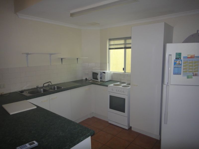 8 Osprey/5 Osprey Close, Port Douglas QLD 4877