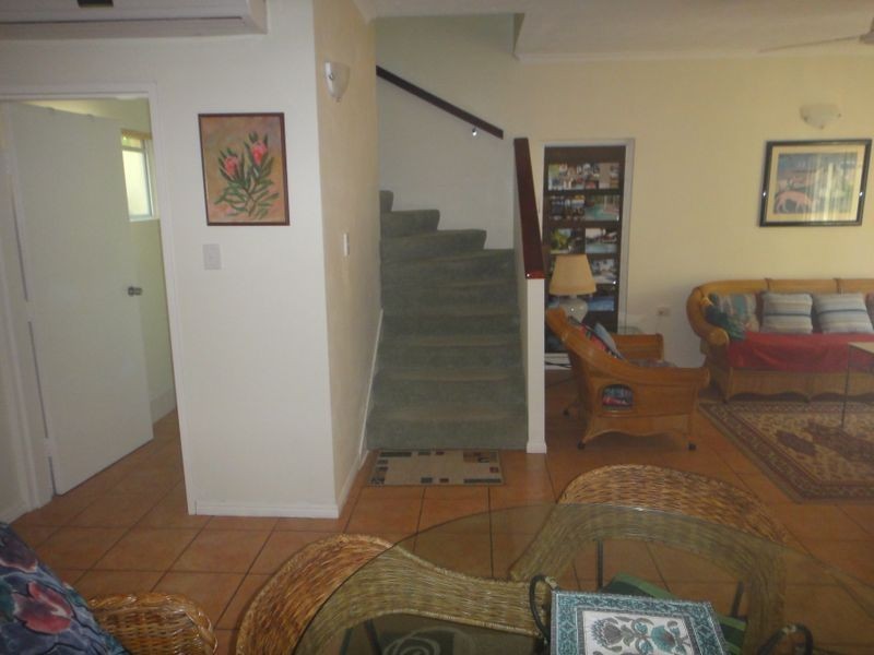 8 Osprey/5 Osprey Close, Port Douglas QLD 4877